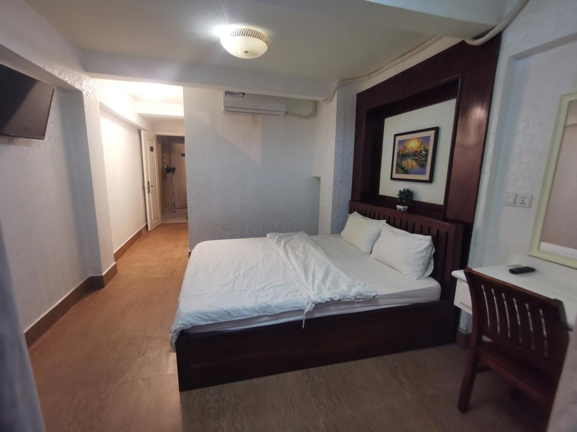 Sovanphum Riverside Phnom Penh Room photo